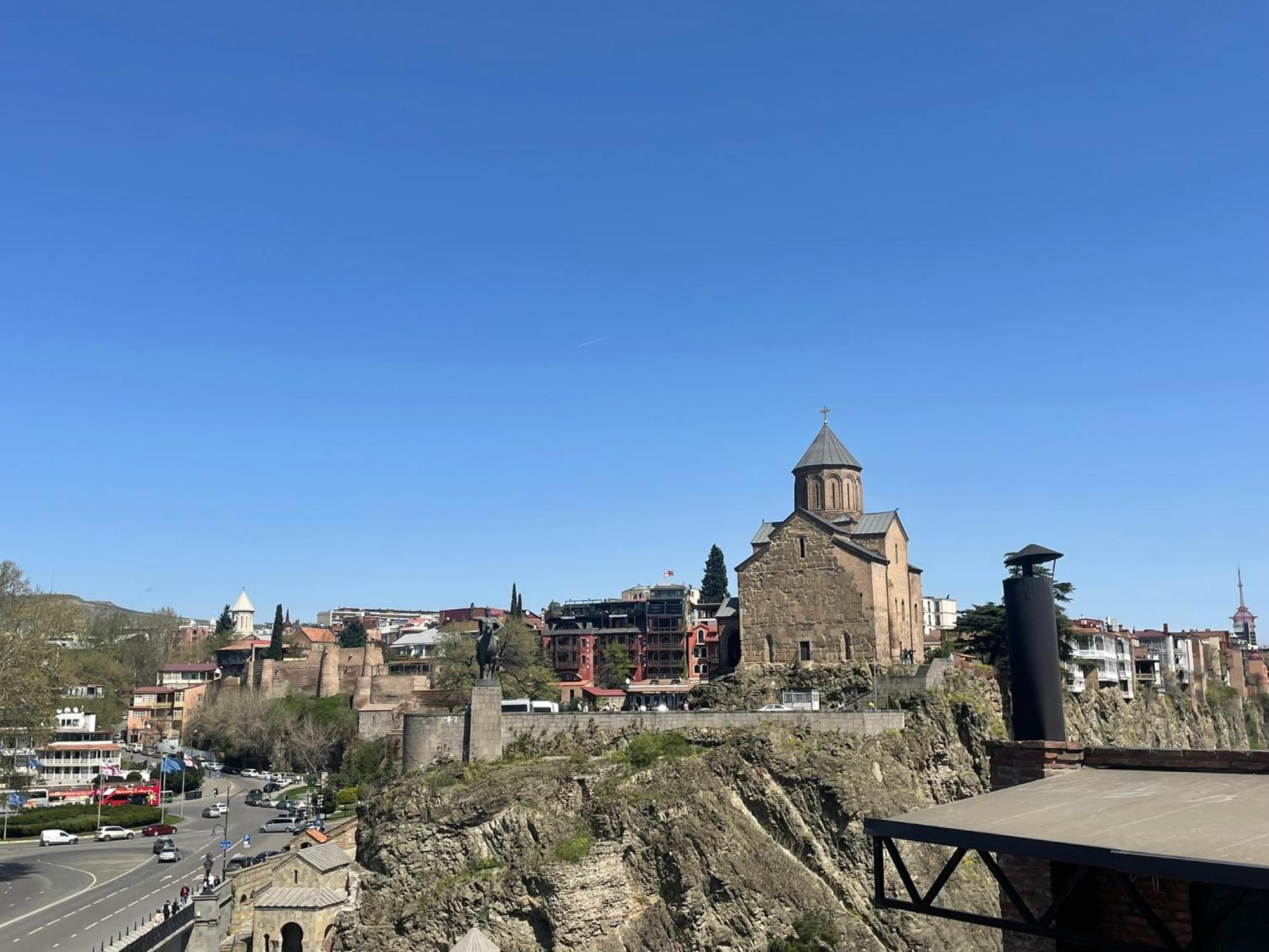 Meidan Inn Tbilisi Exteriör bild